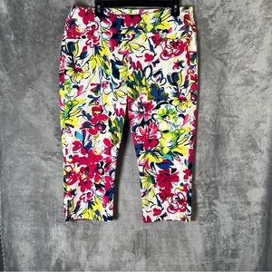Vibrant Floral Crop Pants - Multicolor